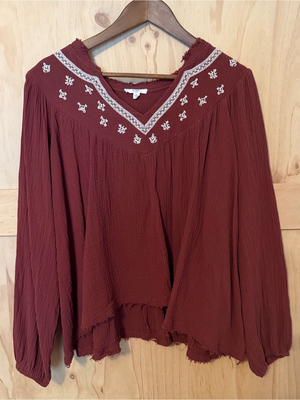Three Bird Nest Women’s Embroidered V-Neck Blouse - Deep Burgundy size Large
